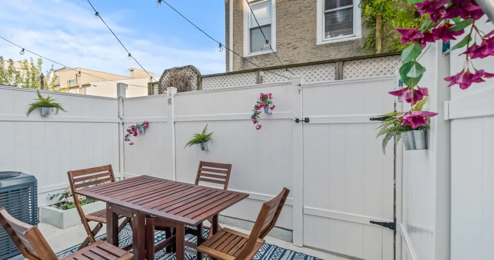 Trendy 2 Bedroom Stunner Close 2 The Action - Picture 1