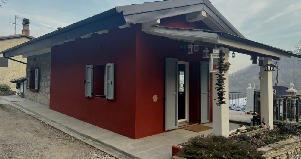 Mauro e Paolo's listing on misterb&b - L’esterno di casa nostra