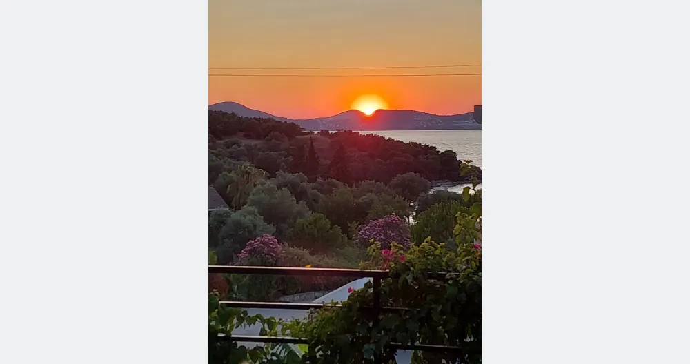 Anuncio de Paul en misterb&b - From my terrace, the sunsets are often spectacular.