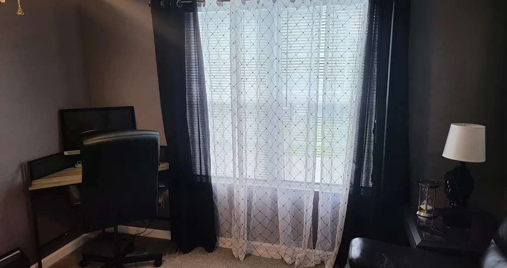 Nueva casa construida en agosto de 2022. Dos pisos 4 dormitorios 2.5 baños. Amplio. - Foto 2