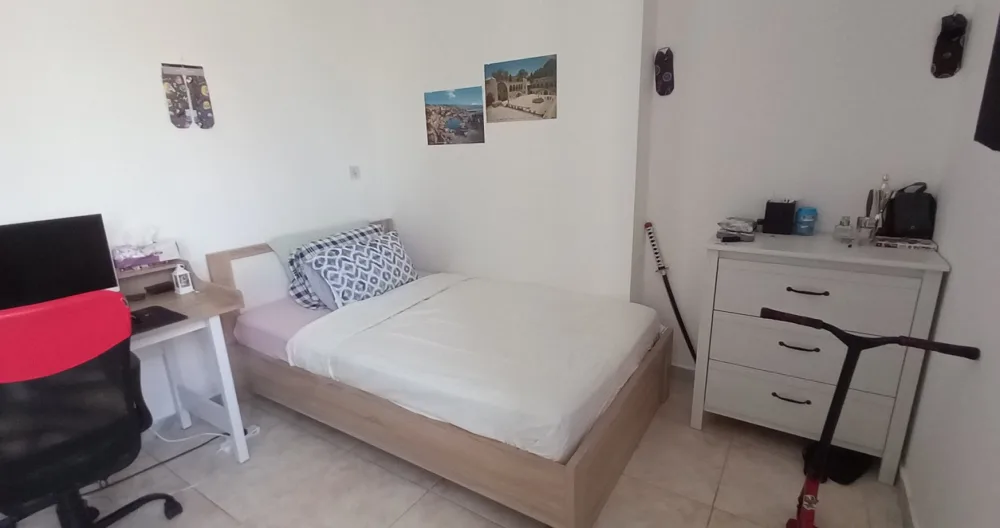  bonne et belle chambre à proximité de la plage et de l'arrêt de bus - Photo 2