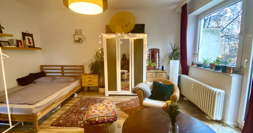 Bright, cozy balcony aptmt in Neukölln, Reuterkiez - perfect location! - Foto 1
