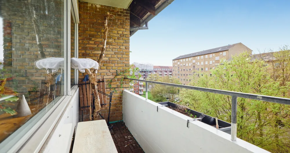 Markuss Inserat auf misterb&b - Balcony with view of the nearby park