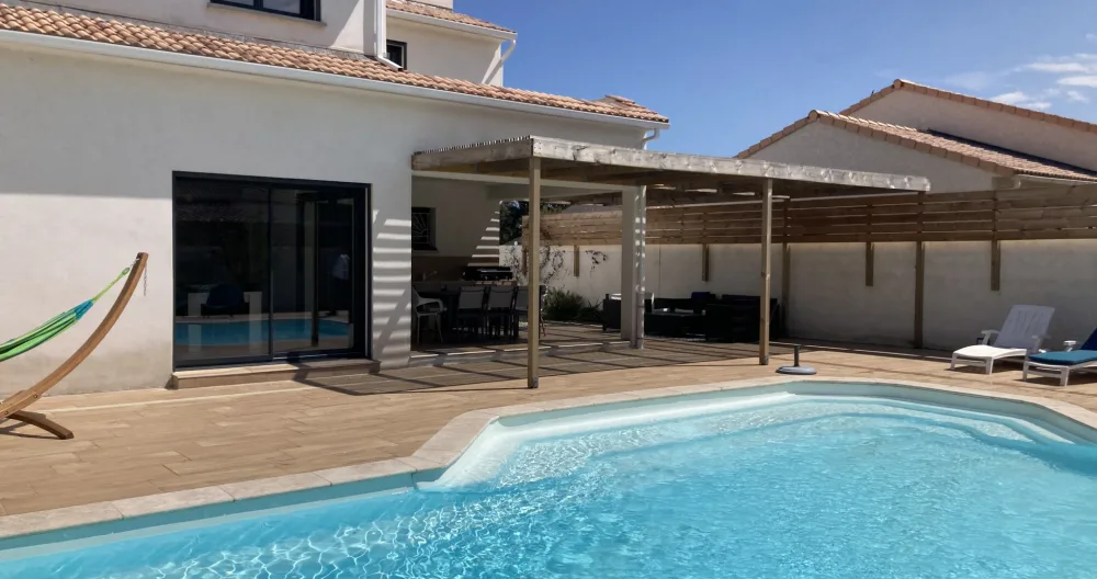 Preciosa villa con piscina privada climatizada - Foto 1