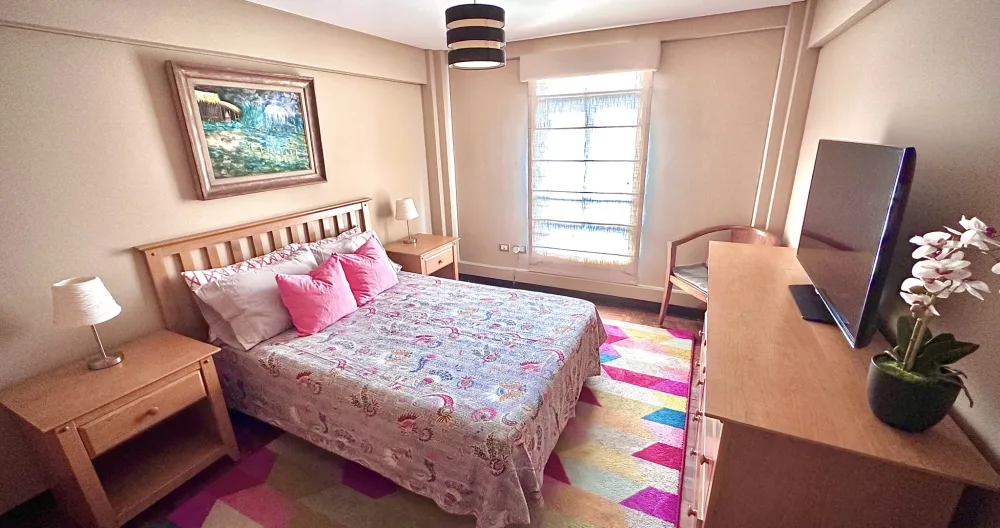 Ernestos Inserat auf misterb&b - La habitación, vista desde la puerta.