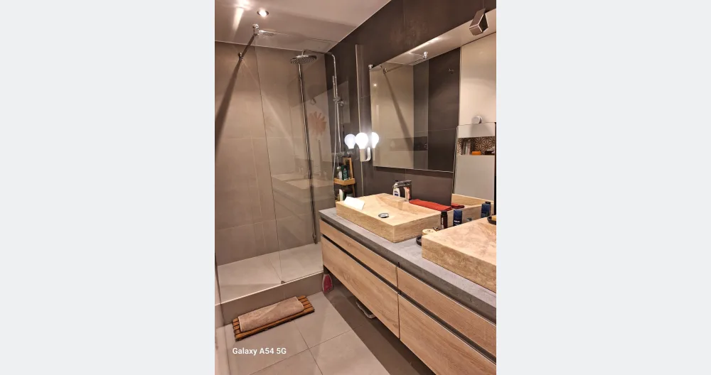 Bonito apartamento no centro da cidade   com terraço  - Foto 3