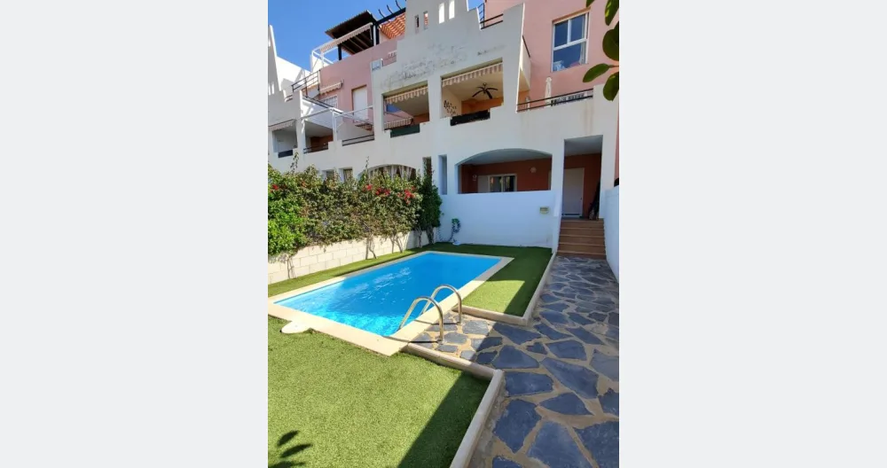 TIEFES ERDGESCHOSS in der ERSTEN LINIE von Vera mit privatem Pool! - Foto 2