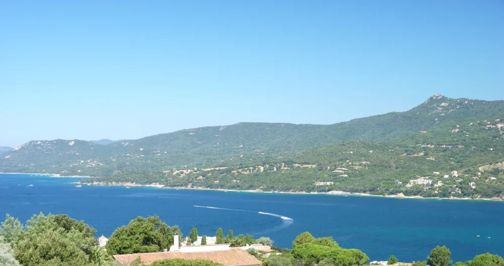 Eric's listing on misterb&b - VUE DEPUIS LA TERRASSE