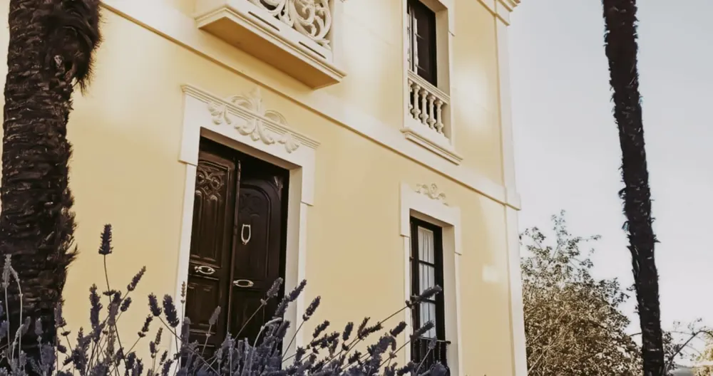 Annonce de Victor sur misterb&b - FRENTE