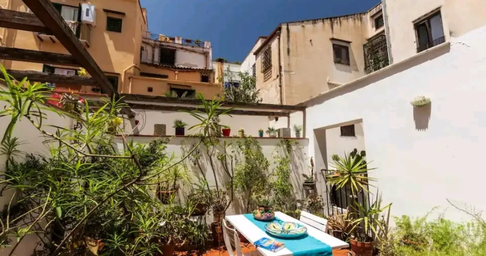 Anuncio de Francesca en misterb&b - Terrazza arredata.