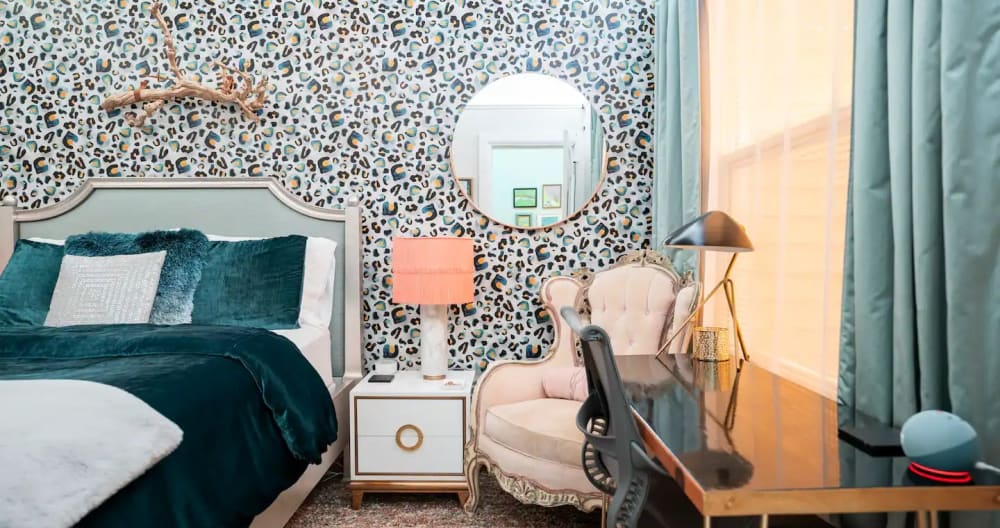 Ouro, veludo e glamour no bairro de couro de SF SOMA - Foto 2