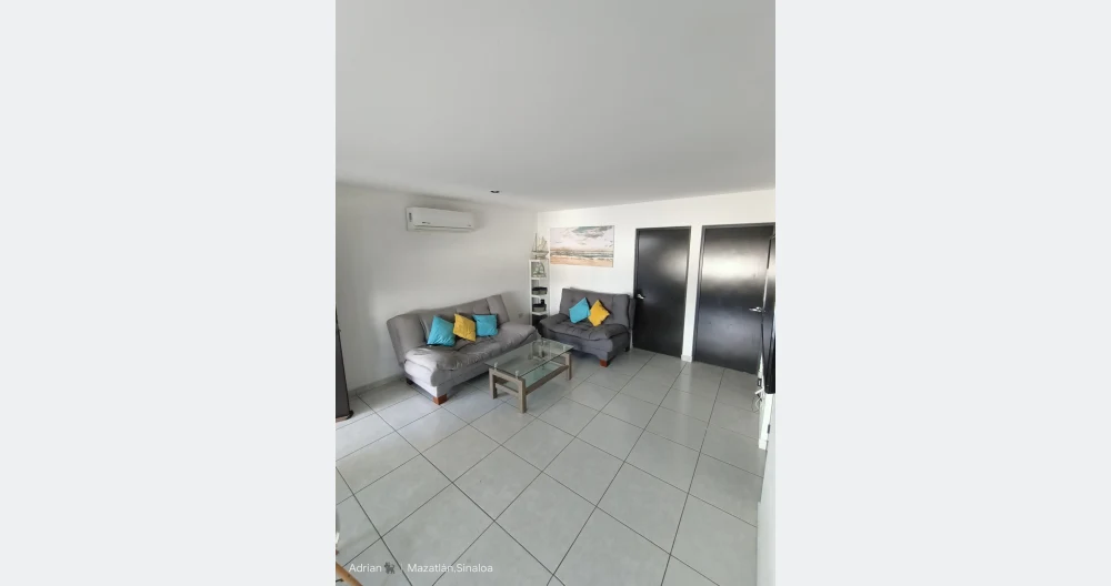 quiet, comfortable, beautiful apartment in private area. - Picture 2