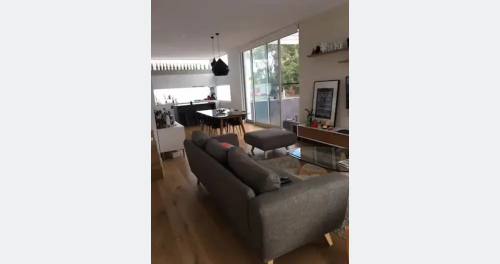 Townhouse in vibrant Prahran, moments from Chapel Street - Picture 3