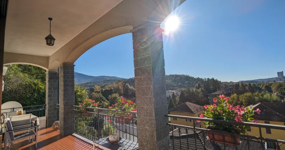 Villa Le Arcate près du Lac Majeur Offre un hébergement à 7 minutes du Lac Majeur. - Photo 2