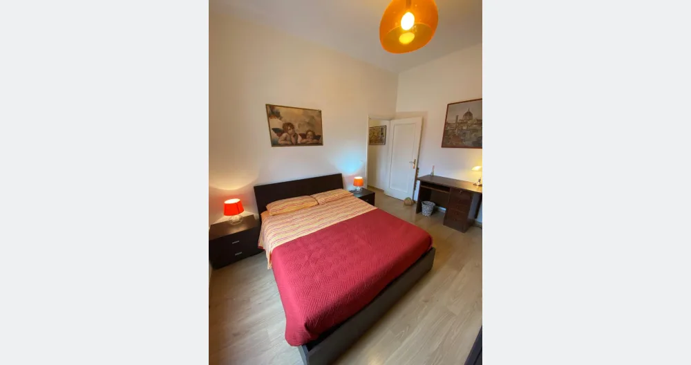 Anúncio de Alessandro em misterb&b - LA CAMERA DA LETTO