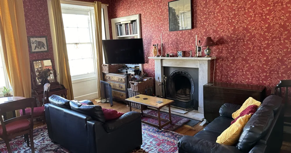 Quality central Edinburgh flat in Georgian Newtown.  - Picture 2