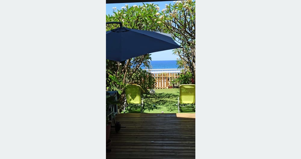 Quarto num pequeno apartamento à beira-mar com jardim - Foto 3