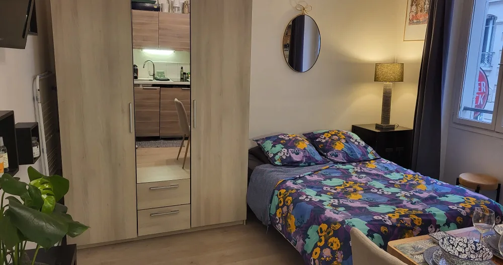 Charming studio in the heart of Les Batignolles - Picture 2