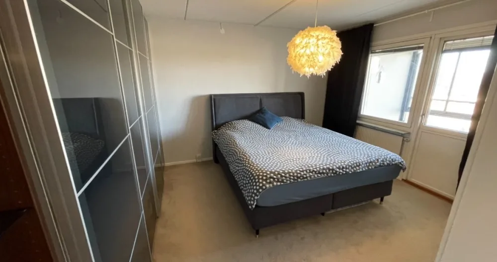 Ein schönes Zimmer in einer gemütlichen Wohnung - Foto 2