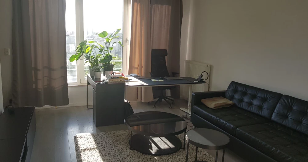 Schöne Wohnung näher an Brüssel Midi und Stadtzentrum. - Foto 1