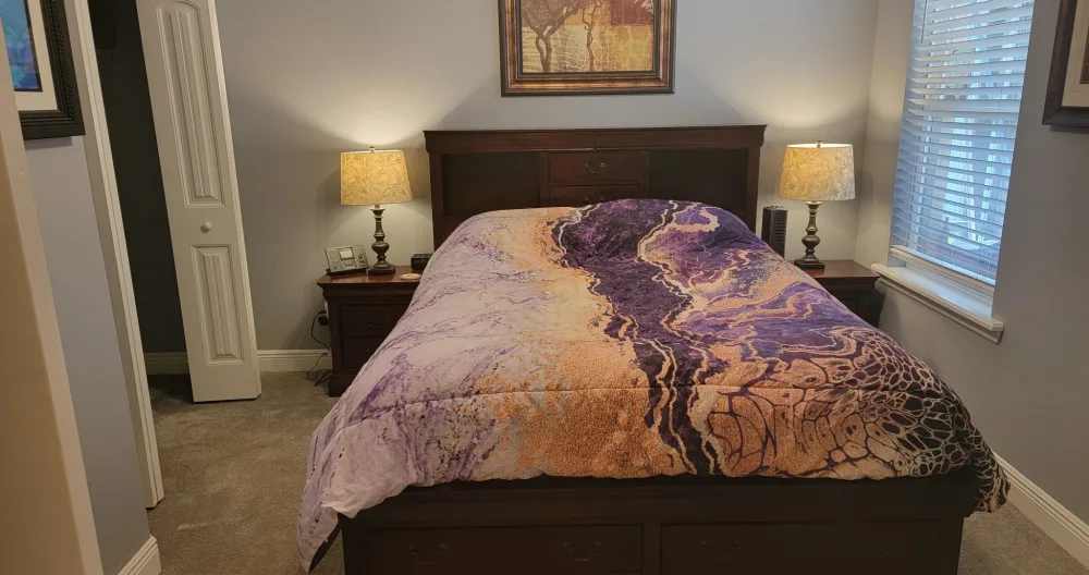 Bonito quarto para alugar com utilização de piscina opcional de roupa. - Foto 2