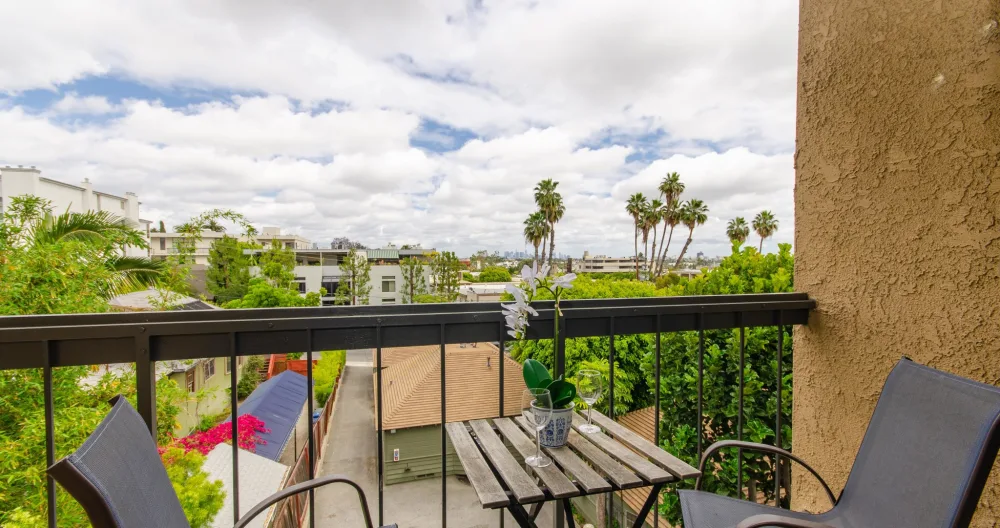 Skyline Views 1-Bedroom with Balcony & Pool - Picture 1