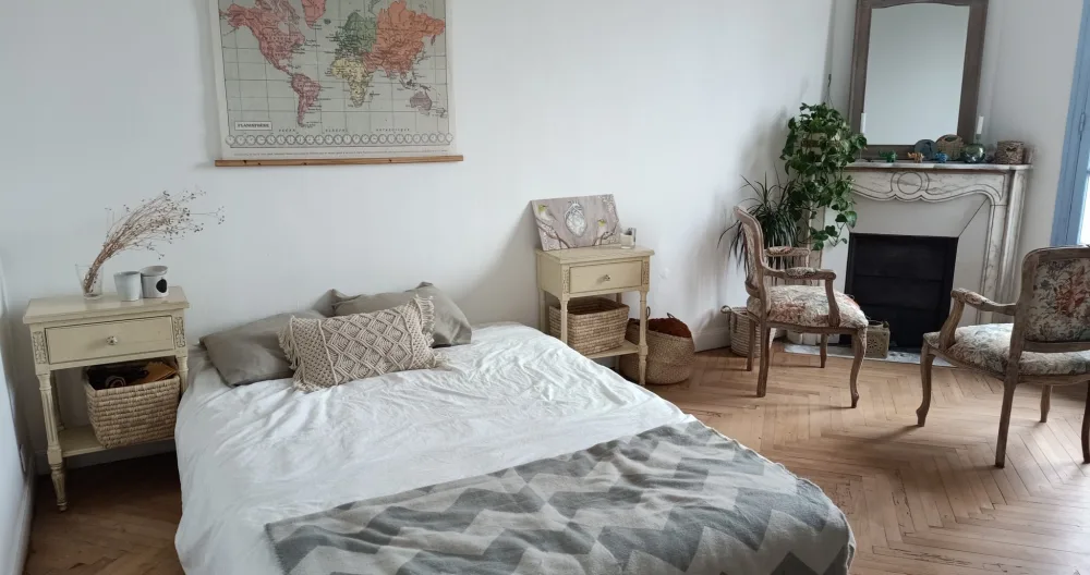 Cosy top floor flat 5 min walk to beach - Photo 2
