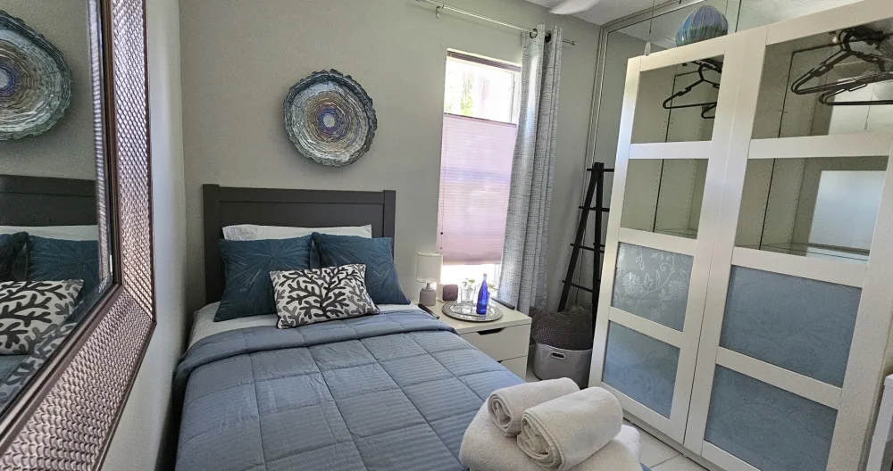 Mitchell's listing on misterb&b - Fresh, tidy, private, and cozy. With all you need.