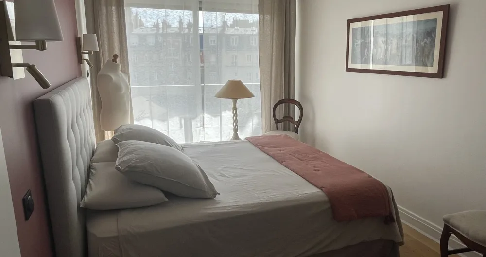 Comfortable room, connected to all sights, with outdoor area - Picture 1