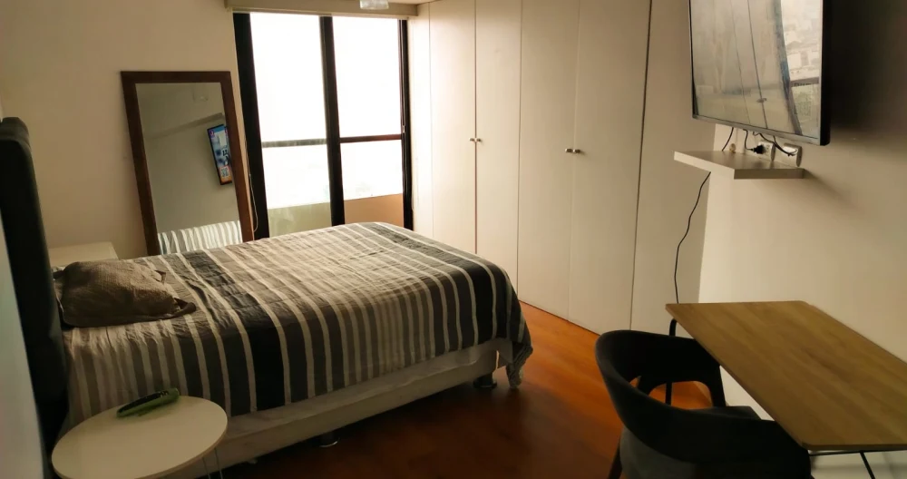 Quarto com casa de banho privativa em Jesús María, fronteira com San Isidro. - Foto 1