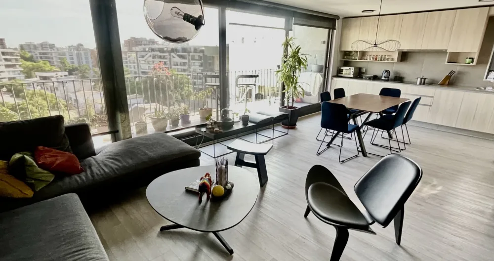 Anuncio de Sergio en misterb&b - Sala de estar, cocina completamente  abierta y con una vista maravillosa!