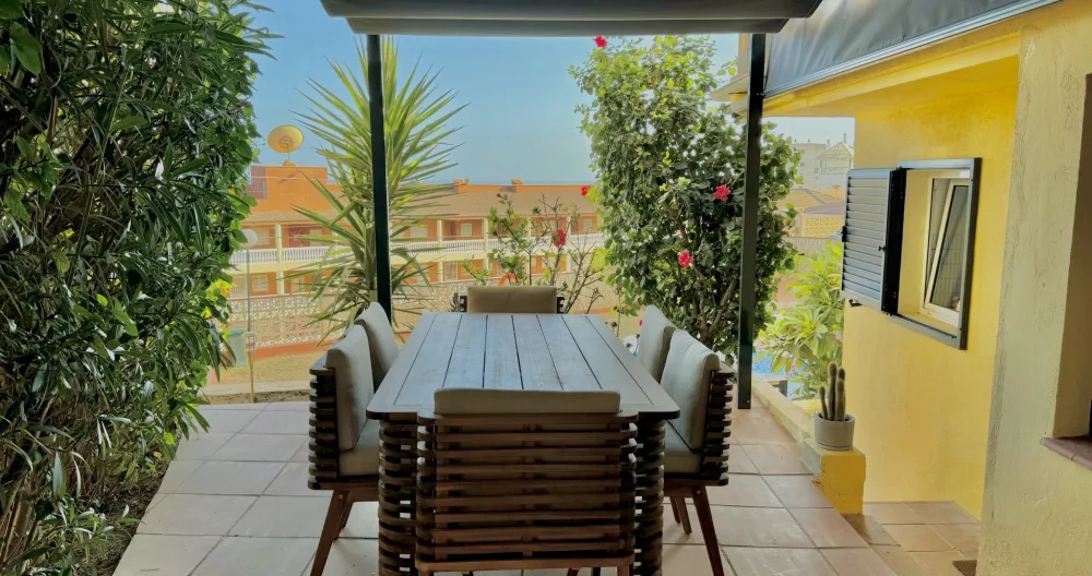 L'annuncio di Iván su misterb&b - Bonita terraza con vistas al mar