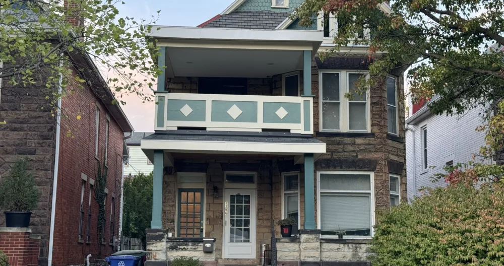 Historische 3-Zimmer-Wohnung mit modernen Annehmlichkeiten. - Foto 2