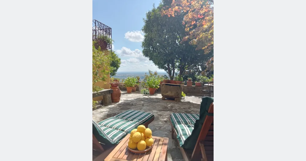 Annonce de Enrico sur misterb&b - Giardino con area relax
