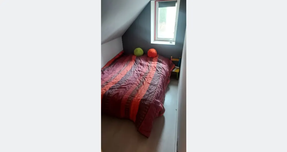 Bietet Einzelzimmer - Foto 2