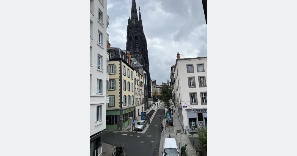 Axels Inserat auf misterb&b - Vue sur Cathédrale 