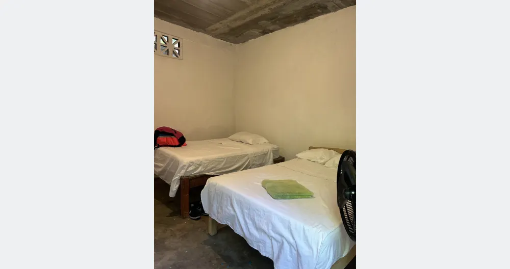 Amplia habitación en el centro de Zipolite  - Foto 1