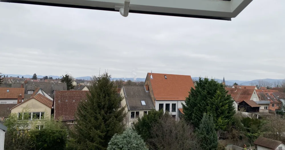 chambre attique 1 min à pied de la station de tram - Photo 1