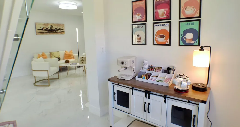SPACIOUS 1/1 GUEST HOUSE NEAR THE MIAMI AIRPORT - Picture 2