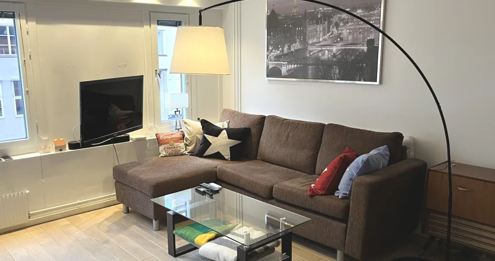 Håkans Inserat auf misterb&b - Living room, with your sofa