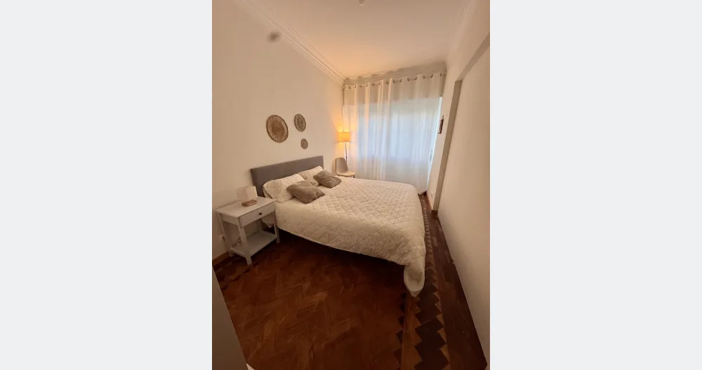 Room center Lisbon - Picture 1