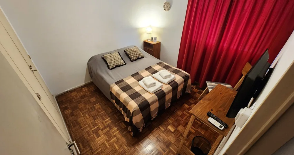 Privatzimmer in meiner Wohnung in Almagro, FKK-freundlich! - Foto 1