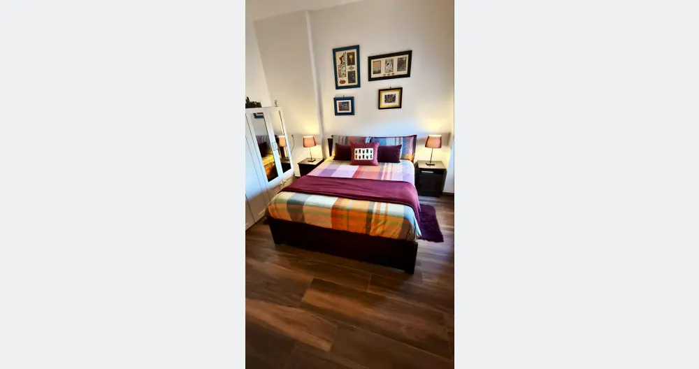 Casa MiRho - ¡Habitación con baño privado en el centro de Rho! - Foto 1