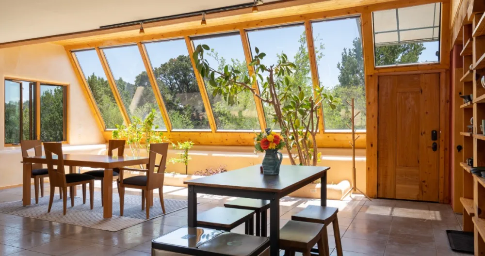 Santa Fe Ridgetop Earthship Retreat + 2 Hot Tubs + Amazing Views - Picture 4