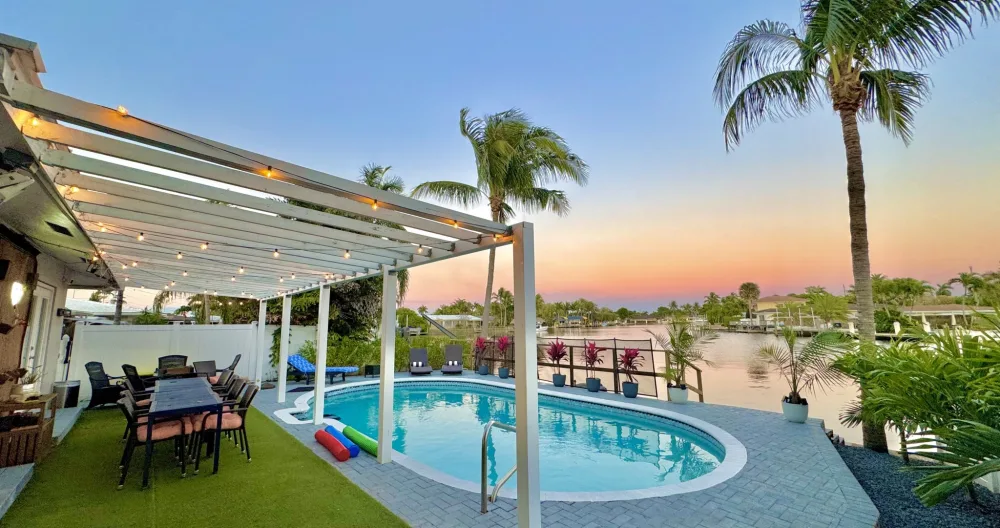 Suite 301 Wilton Manor Waterfront Oasis Villa 3, NUOVO letto King - Foto 1