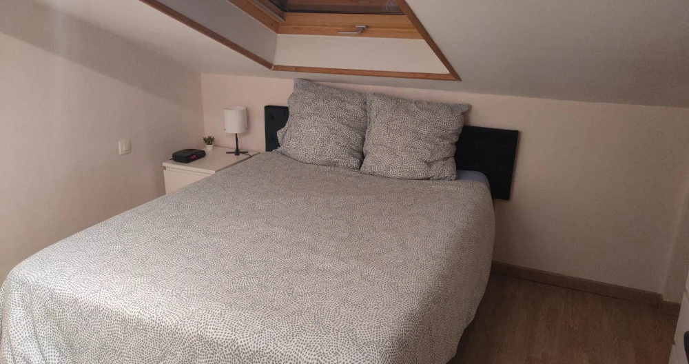 Chambre partagée dans mon T3 en duplex - Photo 1