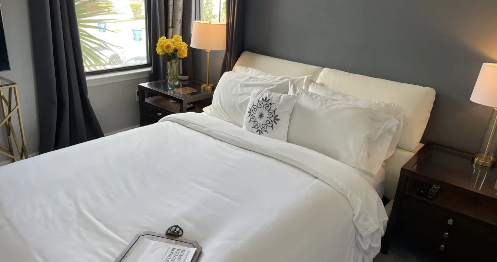 Fernando's listing on misterb&b - Your room :)
