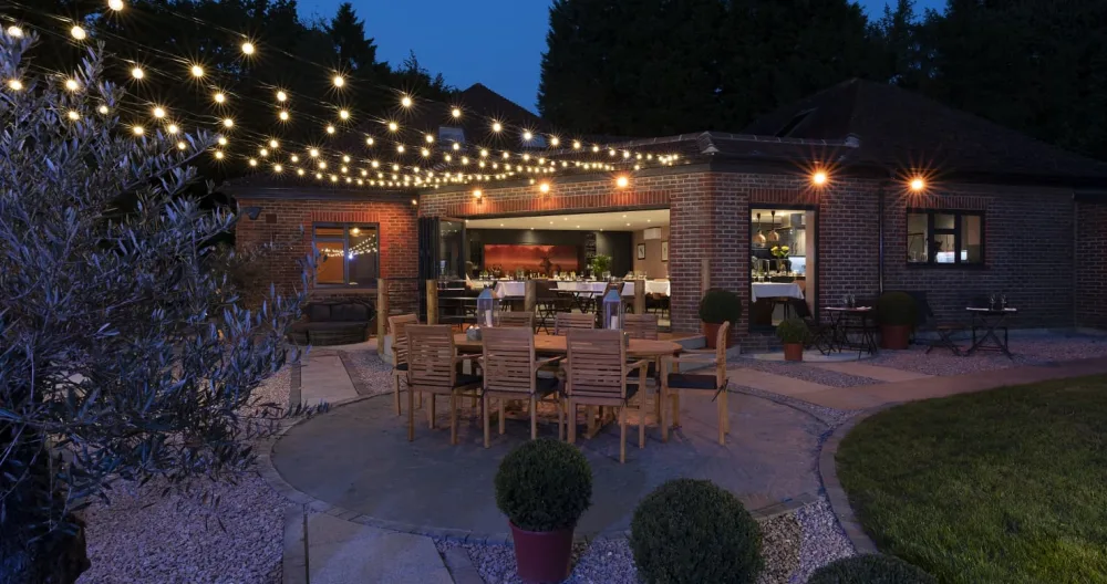 'Stay atFL' Boutique B&B in the West Sussex countryside, near Gatwick. - Picture 2