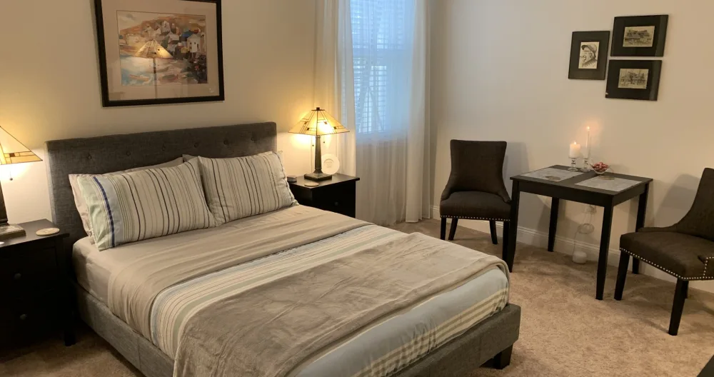 Palm Coast Estate East Bedroom - Picture 1