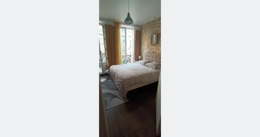 private room in central Paris accommodation - Picture 5